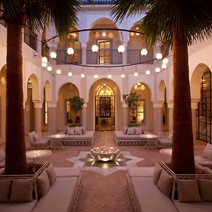 5* Riad Nashira &